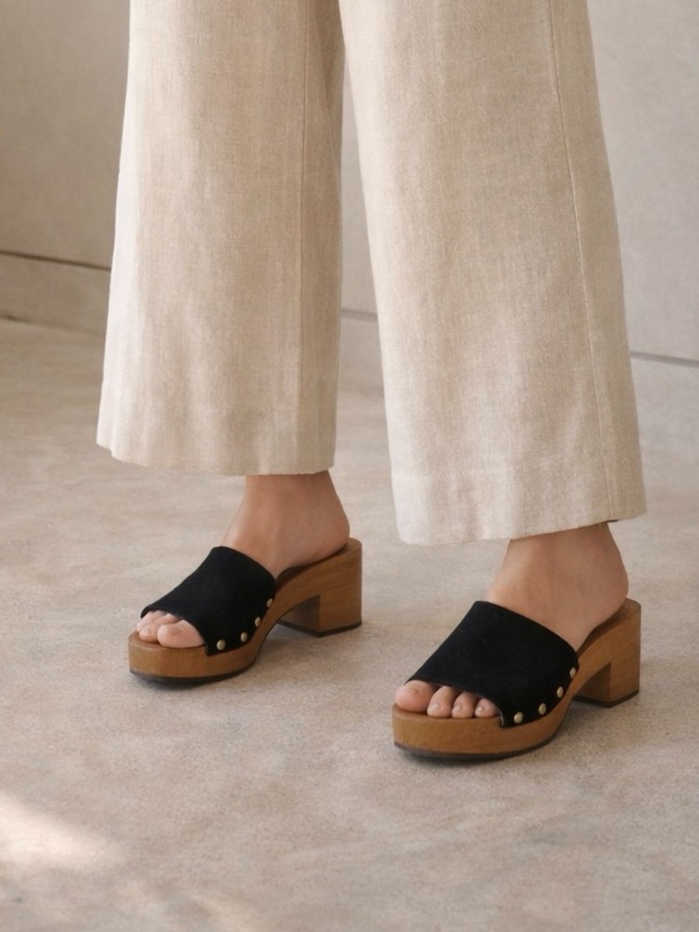 Seychelles Black Suede Studded Platform Clog Boho 
Mules
